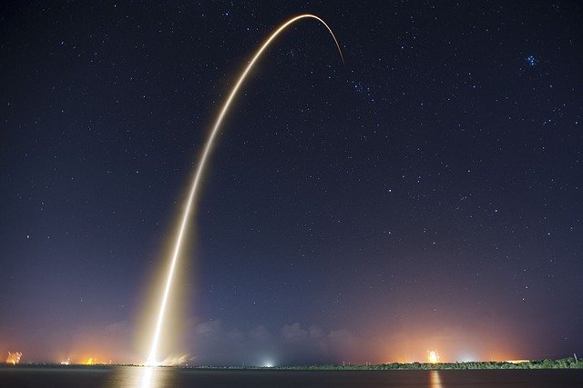 Image by SpaceX-Imagery from Pixabay